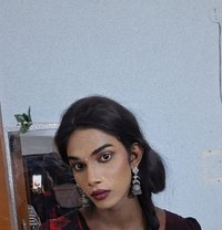 Sanvi - Transsexual escort in Hyderabad