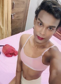 Sanvi Sissy - Acompañantes transexual in New Delhi Photo 6 of 10