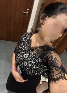 Sanvi (WEB CAM & REAL MEET SERVICE)..🥰 - escort in Chennai Photo 2 of 3