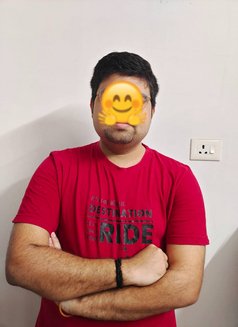 Sany - Male escort in Kolkata Photo 2 of 3