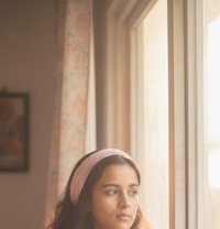 Sanya Independent Girl - puta in Hyderabad Photo 1 of 6