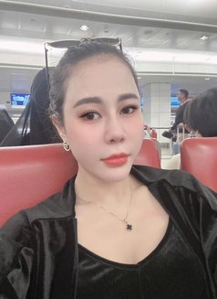 Sao Hola - escort in Bangalore Photo 4 of 11