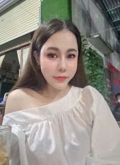 Sao Hola - escort in Bangalore Photo 5 of 11