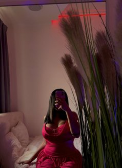 Saori good rimming - Transsexual escort in Al Manama Photo 22 of 26