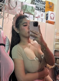 Saphhiregoddess - escort in Bangkok Photo 5 of 6