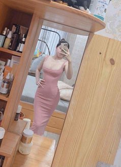 Saphia - escort in Chennai Photo 3 of 4