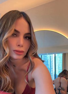 Saphy - escort in Hong Kong Photo 11 of 12