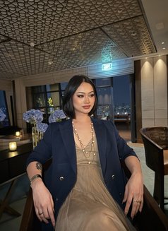 Sapio - Transsexual escort in Bangkok Photo 4 of 4