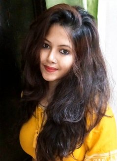 Sapna (Cam & Real Meet ) - escort in Candolim, Goa Photo 7 of 8