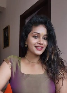 Sapna - escort in Colombo Photo 1 of 1