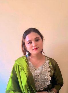 Sapna Independent Girl's Luxury Hotel's - puta in Gurgaon Photo 4 of 4