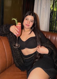 Sapna - escort in Kolkata Photo 4 of 4