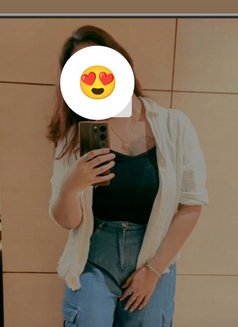 Sapna - escort in New Delhi Photo 1 of 5