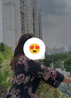 Sapna - escort in New Delhi Photo 5 of 5