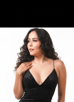 Sapna - escort in New Delhi Photo 2 of 6