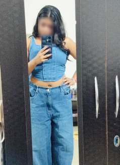 Sapna - escort in Noida Photo 2 of 8