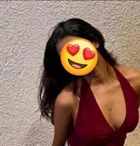 Available - escort in Noida