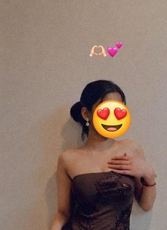 Available - escort in Noida Photo 3 of 3