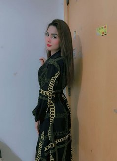 Sapna Indian Model - escort in Sharjah Photo 2 of 5