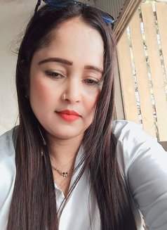 Sapna Real and Cam - escort in Mumbai Photo 1 of 1