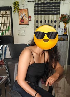 Sapna Sharma - escort in Noida Photo 3 of 4