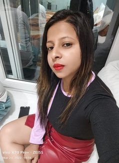 Sapna Singh - escort in Bangalore Photo 1 of 2