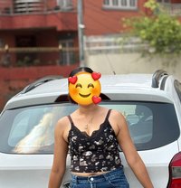 Sapna Stha - puta in Kathmandu