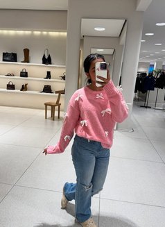 Sapna122 - puta in Kuwait Photo 7 of 10