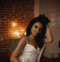 Sapphira - escort in Dubai