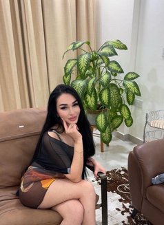 Saprina - escort in Muscat Photo 7 of 29