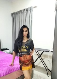 Saprina - escort in Muscat Photo 16 of 29