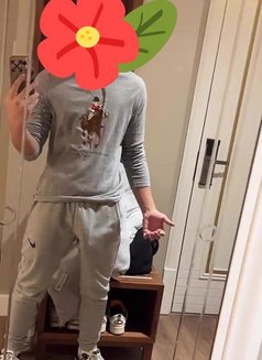 Saqib - Male escort in Doha Photo 3 of 3