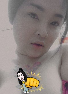 Sara_245 - Transsexual escort in Muscat Photo 4 of 5