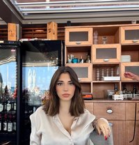 Sara - escort in Muscat