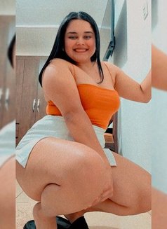 Sara Ahmed - escort in Cairo Photo 3 of 5