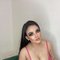 Sandra - escort in Beirut Photo 1 of 4