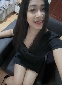 Sara Anal Full Service - puta in Al Manama Photo 6 of 7