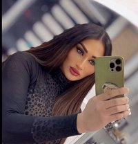 Sara Arabic shemale xxl 21 cm - Transsexual escort in Algiers