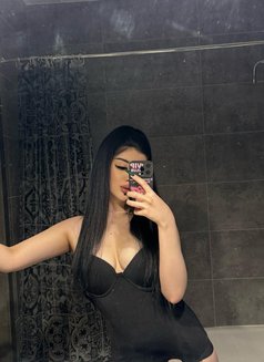 Sara - escort in Hong Kong Photo 6 of 8