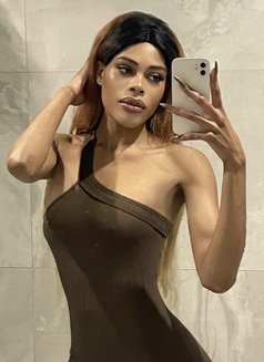 Sweetie - escort in Jeddah Photo 2 of 3