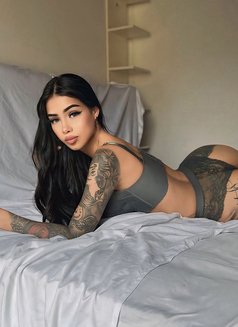 Sara - escort in Abu Dhabi Photo 8 of 13