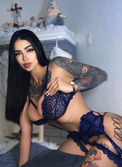 Sara - escort in Abu Dhabi Photo 10 of 13