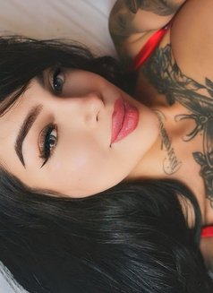 Sara - escort in Abu Dhabi Photo 13 of 13