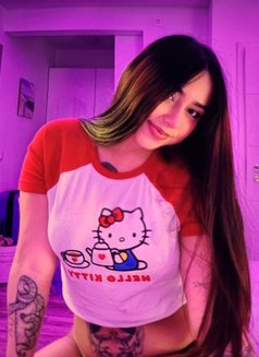 Sara - escort in Pyeongtaek Photo 2 of 5