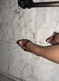 Sara Domina - puta in Dubai Photo 3 of 5