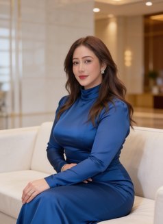 Sara Dxb - puta in Dubai Photo 5 of 7