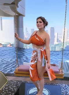 Sara - escort in Doha Photo 1 of 1