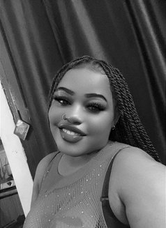 Sara - escort in Gurgaon Photo 9 of 13