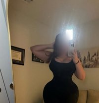 Sara - escort in Kawasaki