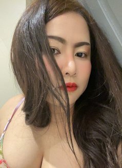 Sara - escort in Khobar Photo 2 of 2